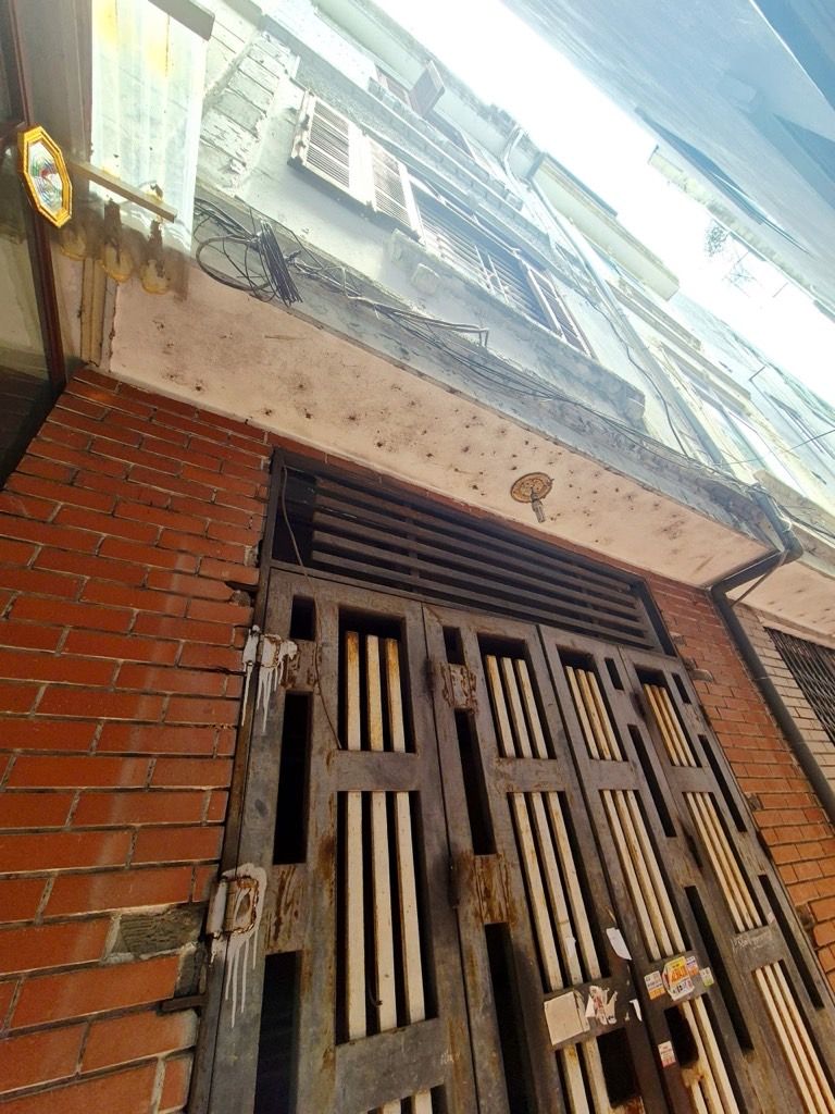 Bán nhà Định Công - diện tích 36m2 4 tầng - Ô tô cách 20m - giá 7,8 tỷ