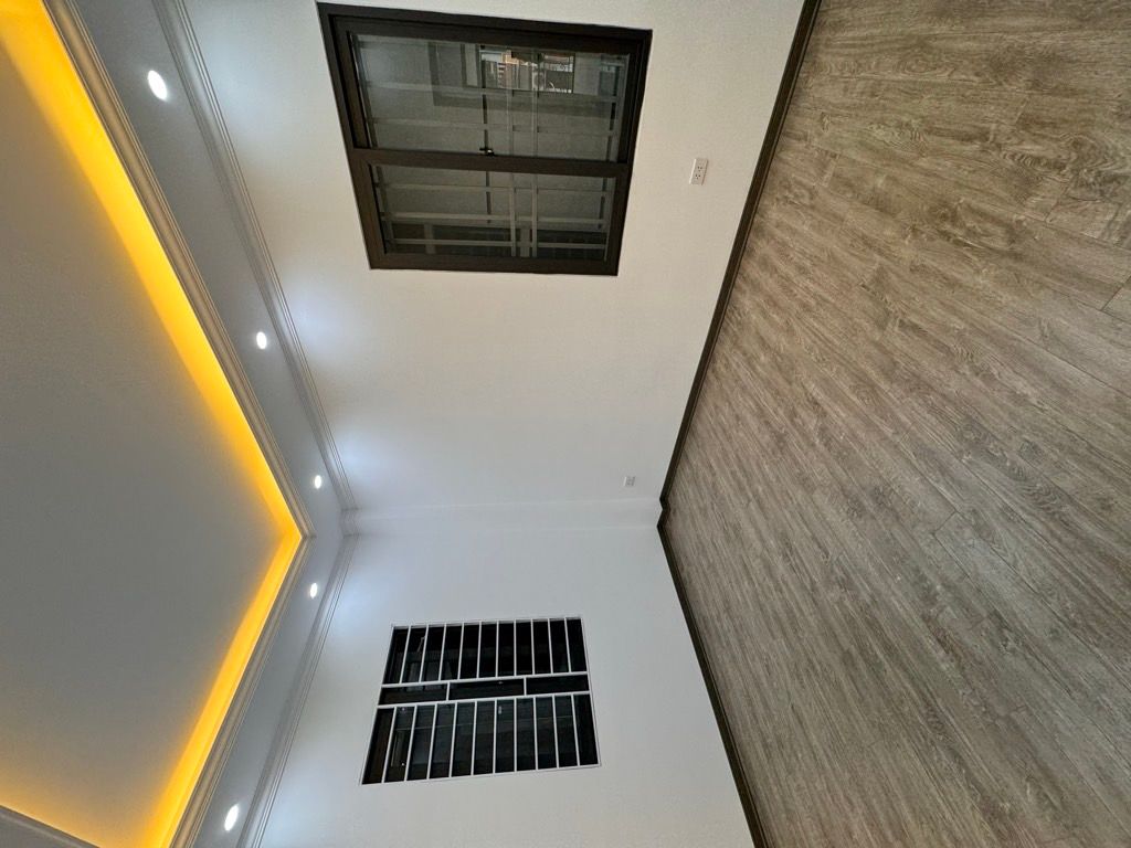 Bán nhà Nguyễn Chính - diện tích 45m2 5 tầng - Lô góc - giá 14,6 tỷ