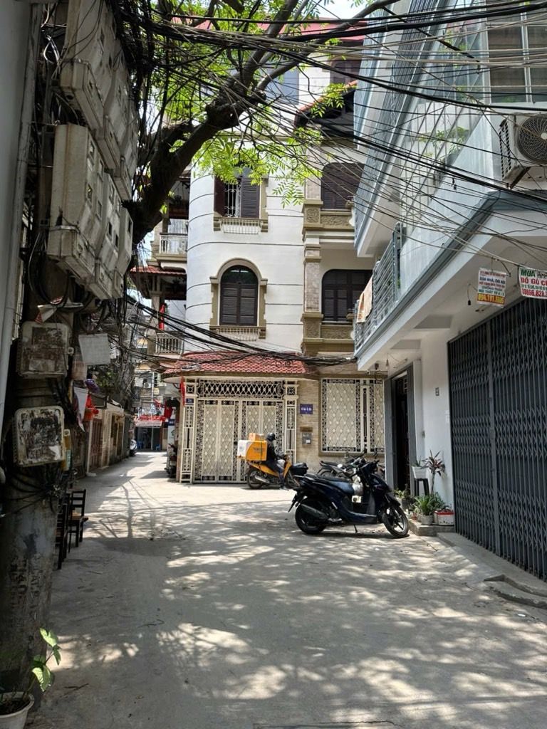 Bán nhà Phạm Ngọc Thạch - diện tích 46m2 6 tầng - Ô chờ thang máy - giá 15 tỷ