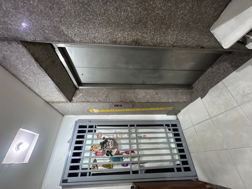 Bán nhà Hoàng Ngân - diện tích 45m2 2 tầng - nhà đẹp hiếm có - giá 2,15 tỷ