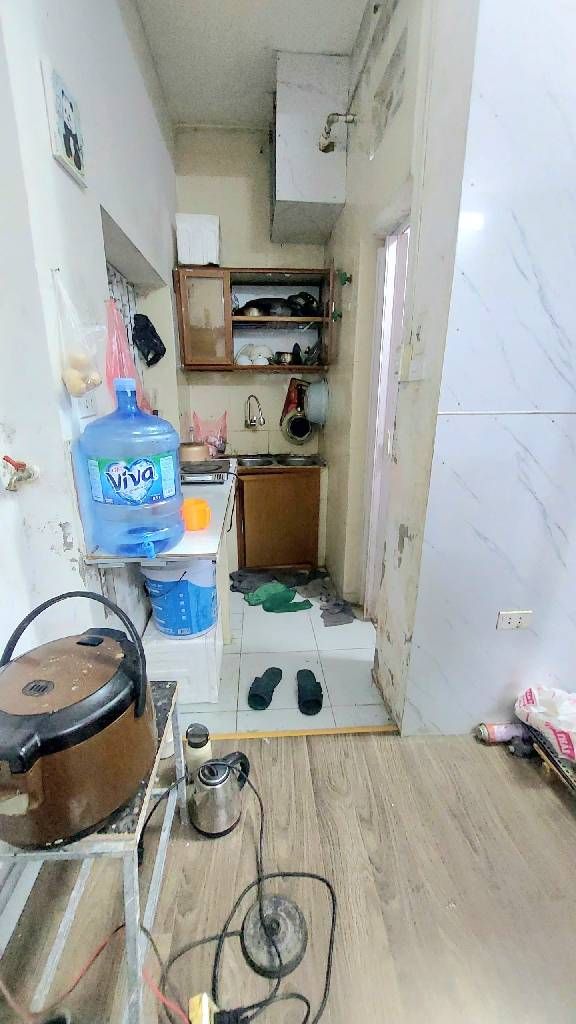 Bán nhà Chùa Láng - diện tích 24m2 1 tầng - ô tô đỗ cửa - giá 3,8 tỷ