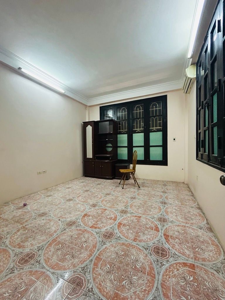 Bán nhà Ngõ Hoàng An - diện tích 26m2 4 tầng - LÔ GÓC 3 THOÁNG - giá 8,3 tỷ