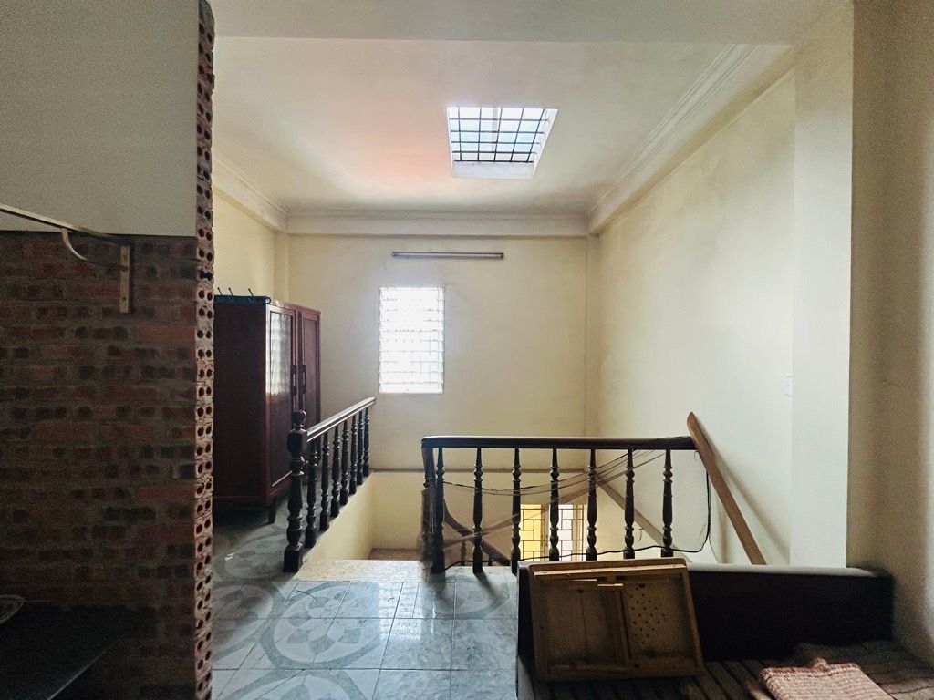 Bán nhà Ngõ Hoàng An - diện tích 26m2 4 tầng - LÔ GÓC 3 THOÁNG - giá 8,3 tỷ