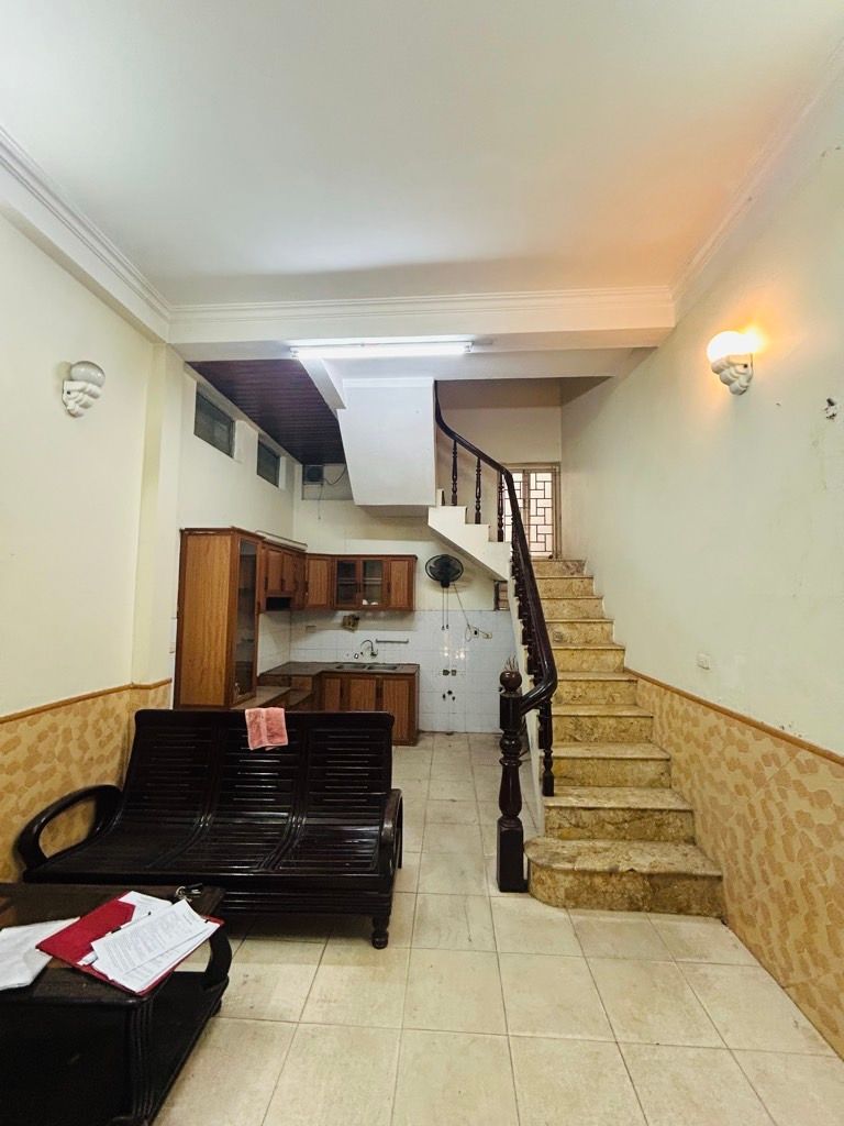Bán nhà Ngõ Hoàng An - diện tích 26m2 4 tầng - LÔ GÓC 3 THOÁNG - giá 8,3 tỷ