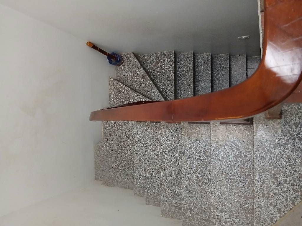 Bán nhà Nam Dư - diện tích 37.5m2 4 tầng - SÁT PHỐ - NGÕ RỘNG THẲNG TẮP - giá 7,5 tỷ