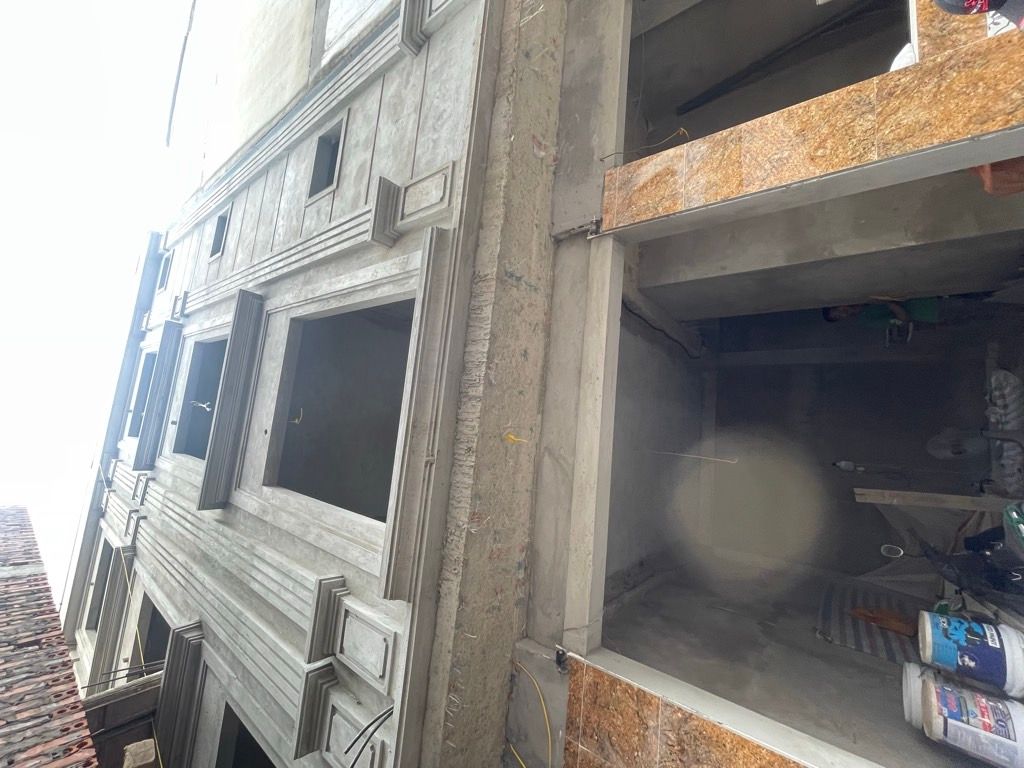 Bán nhà Kim Ngưu - diện tích 30m2 5 tầng - thang máy - giá 9,6 tỷ
