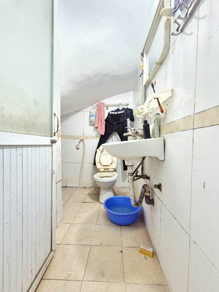 Bán nhà Giáp Nhị - diện tích 40m2 2 tầng - Ô tô tránh - giá 4,6 tỷ