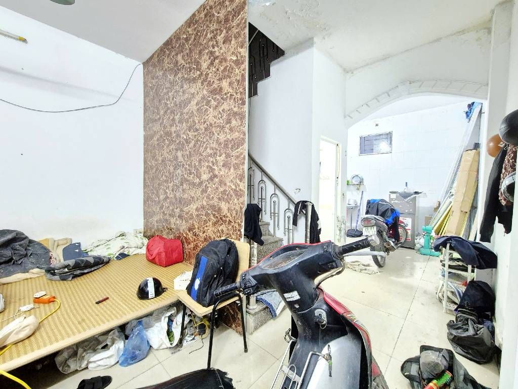 Bán nhà Giáp Nhị - diện tích 40m2 2 tầng - Ô tô tránh - giá 4,6 tỷ