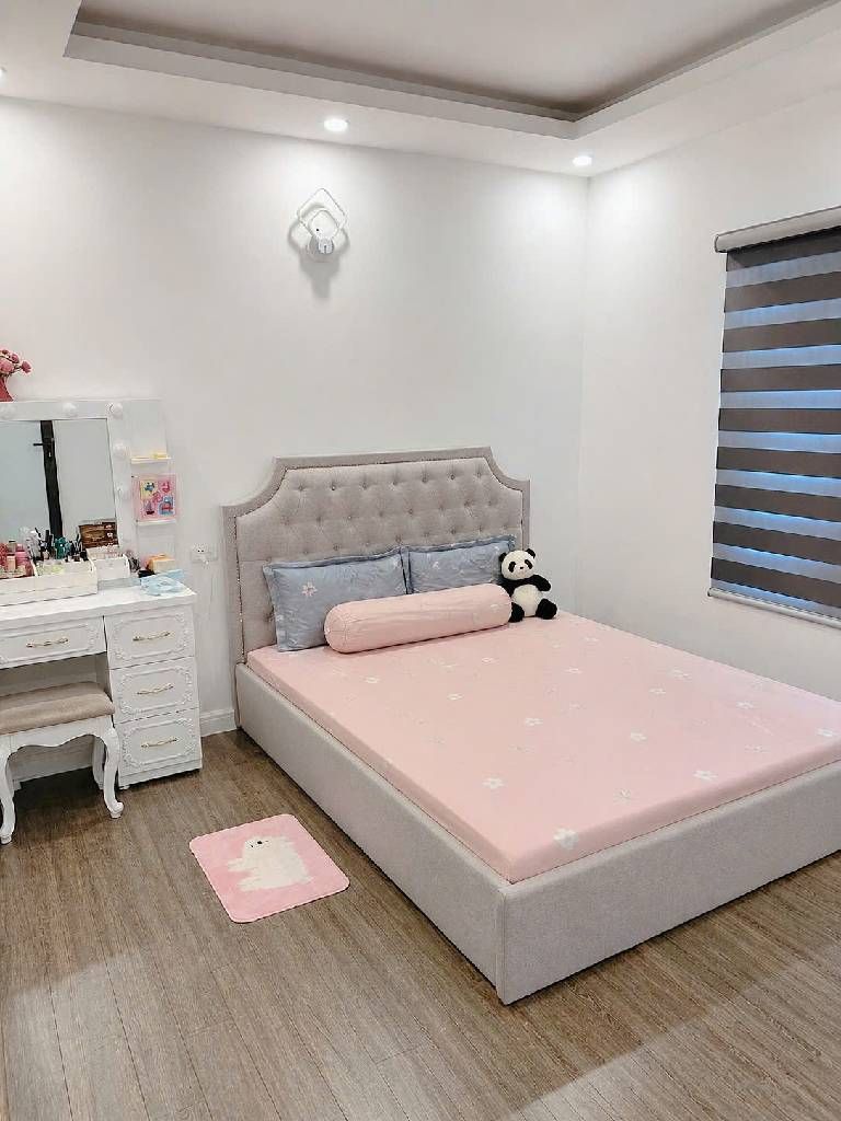 Bán nhà Phố 8/3 - diện tích 40,5m2 4 tầng - Lô góc mặt ngõ thông - giá 6,3 tỷ