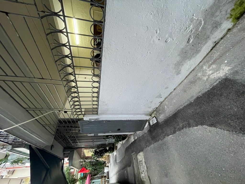 Bán nhà Vương Thừa Vũ - diện tích 66m2 3 tầng - ô tô tránh - giá 17 tỷ
