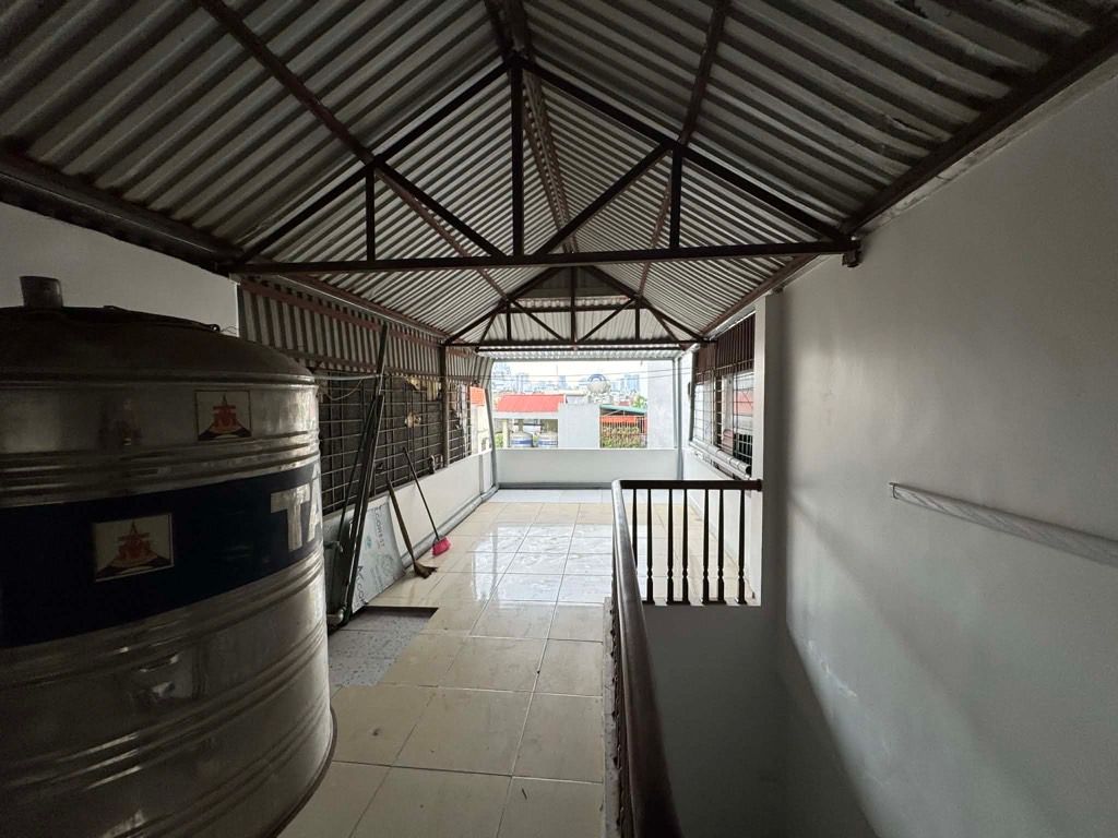 Bán nhà Vũ Tông Phan - diện tích 37m2 5 tầng - Ô tô tránh - giá 11,8 tỷ