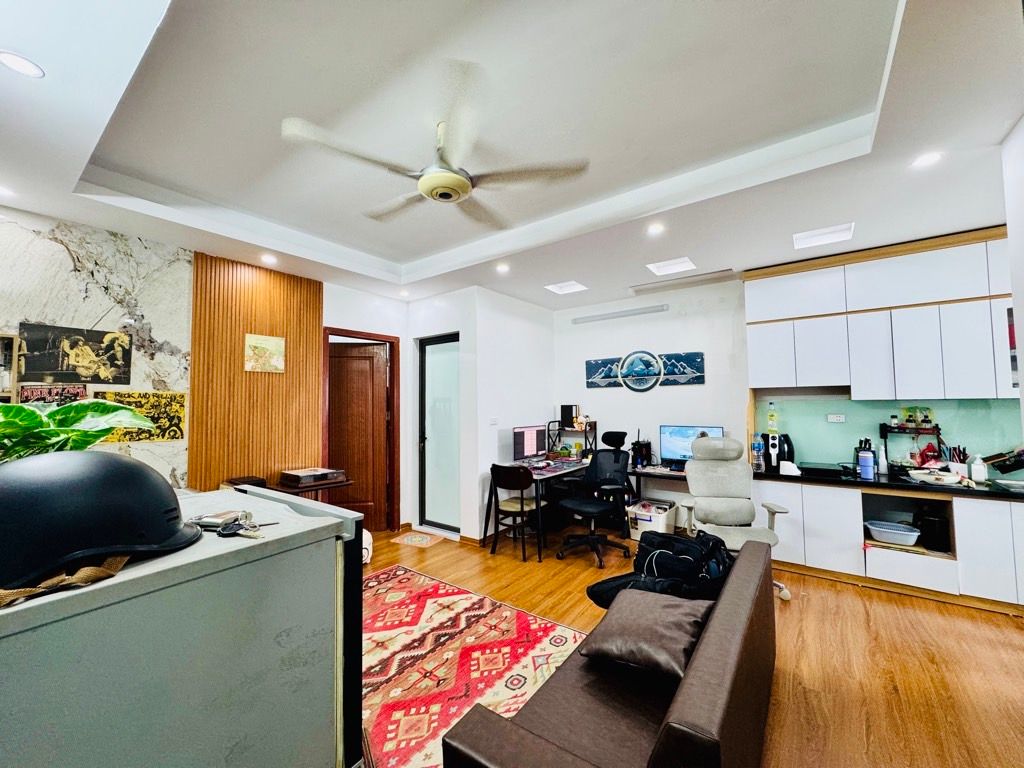 Bán nhà Kim Văn Kim Lũ - diện tích 59.9m2 18 tầng - FULL NỘI THẤT - giá 5 tỷ