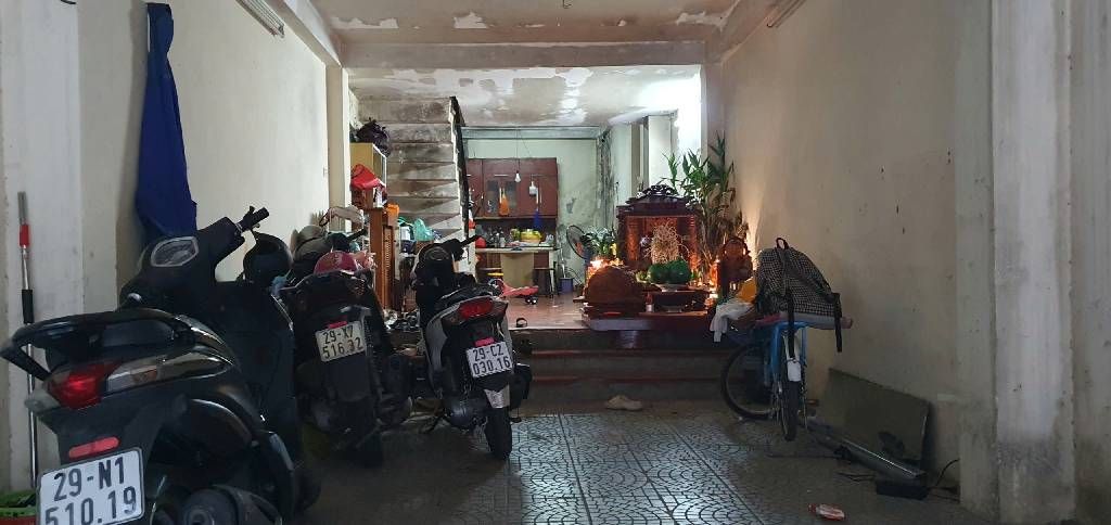 Bán nhà Bạch Đằng - diện tích 61.8m2 4 tầng - Phân lô 2 mặt ngõ to - giá 13 tỷ