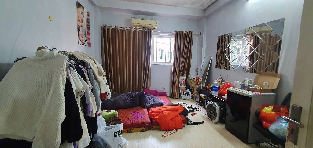 Bán nhà Bạch Đằng - diện tích 61.8m2 4 tầng - Phân lô 2 mặt ngõ to - giá 13 tỷ