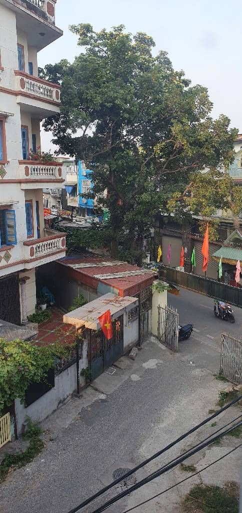 Bán nhà Bạch Đằng - diện tích 61.8m2 4 tầng - Phân lô 2 mặt ngõ to - giá 13 tỷ