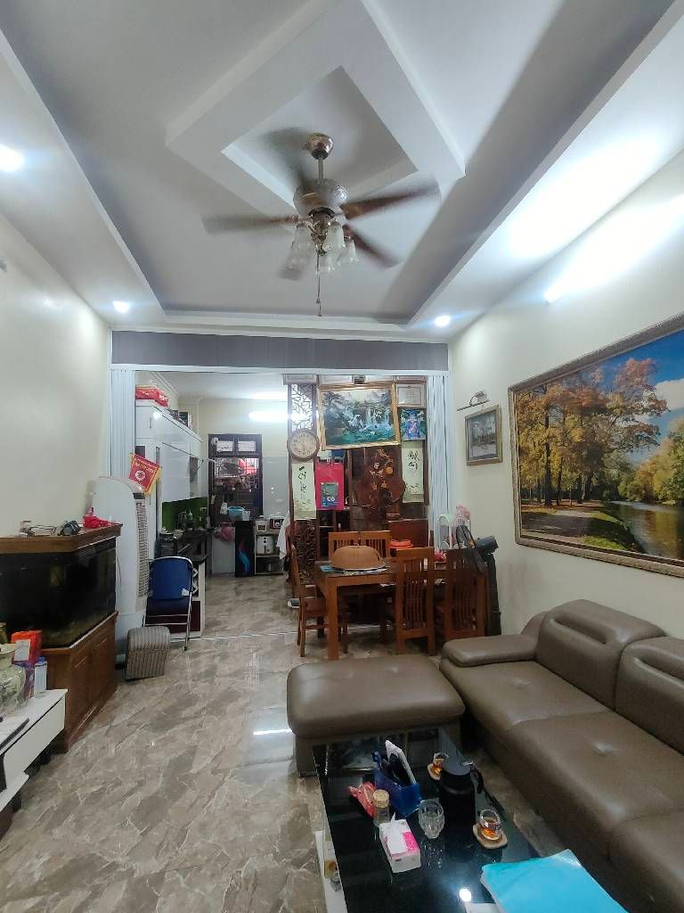 Bán nhà Trương Định - diện tích 55m2 5 tầng - Lô góc 3 mặt thoáng - giá 11,68 tỷ