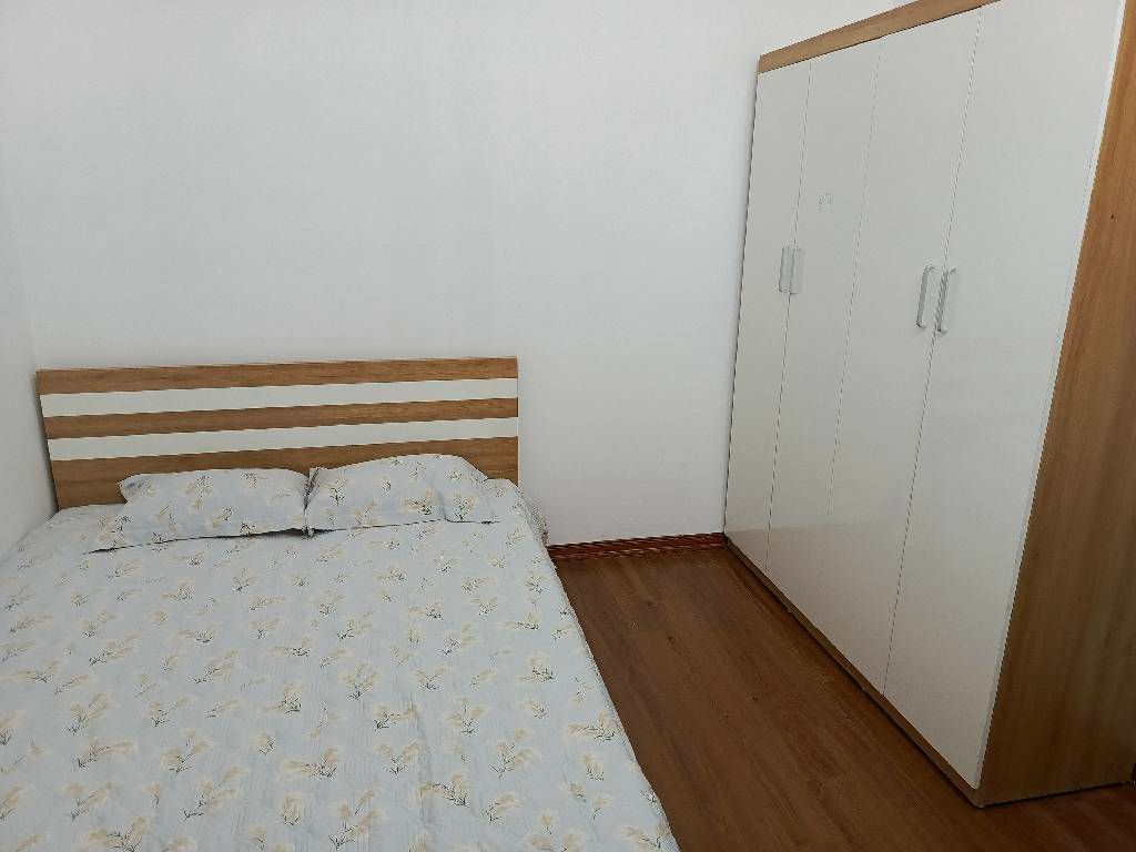 Bán nhà Nghiêm Xuân Yên - diện tích 54.3m2 1 tầng - Chung cư KĐT Kim Văn Kim Lũ - giá 3,95 tỷ
