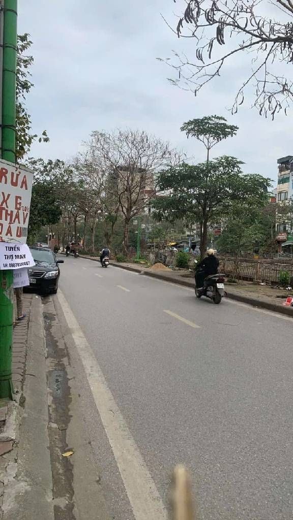 Bán nhà Bờ sông sét - diện tích 11m2 5 tầng - MẶT PHỐ-KINH DOANH-Ô TÔ TRÁNH - giá 2,48 tỷ