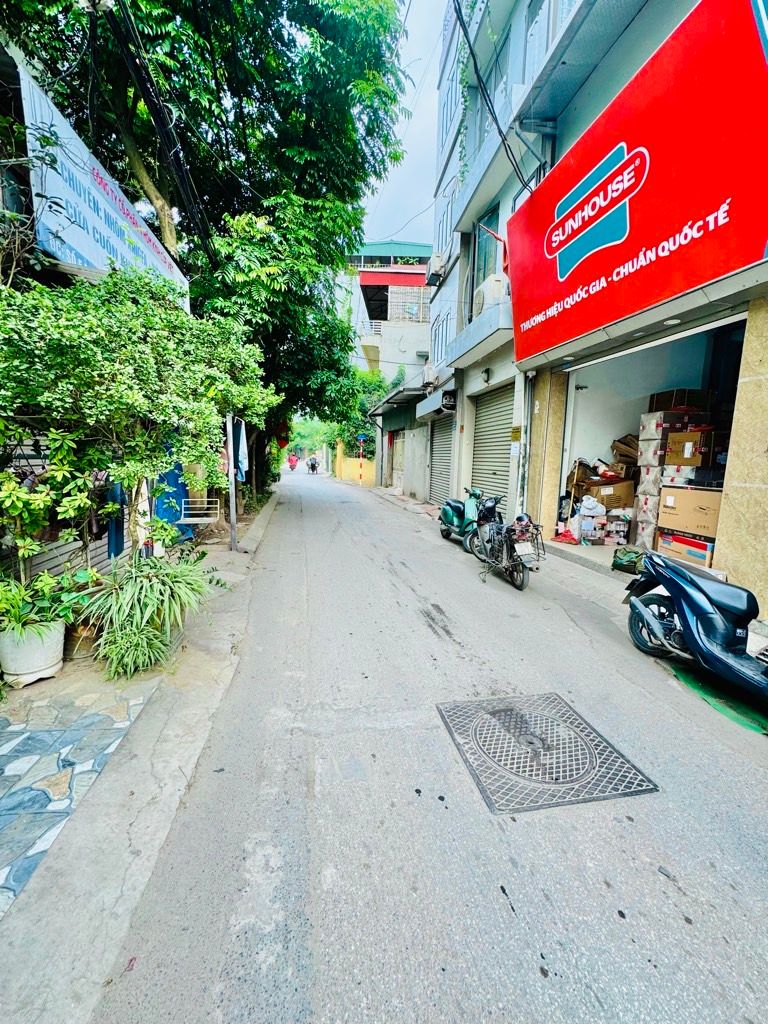 Bán nhà Nam Dư - diện tích 103m2 2 tầng - Mảnh đất vàng đầu tư - giá 23,5 tỷ