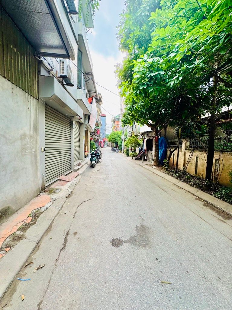 Bán nhà Nam Dư - diện tích 103m2 2 tầng - Mảnh đất vàng đầu tư - giá 23,5 tỷ