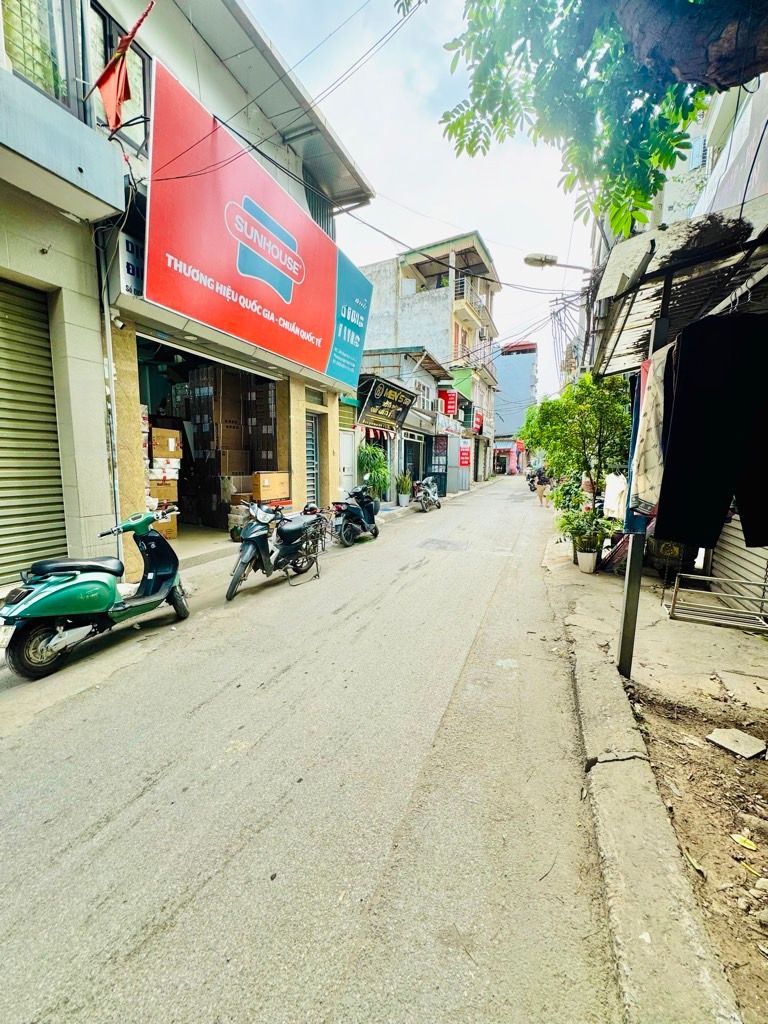 Bán nhà Nam Dư - diện tích 103m2 2 tầng - Mảnh đất vàng đầu tư - giá 23,5 tỷ