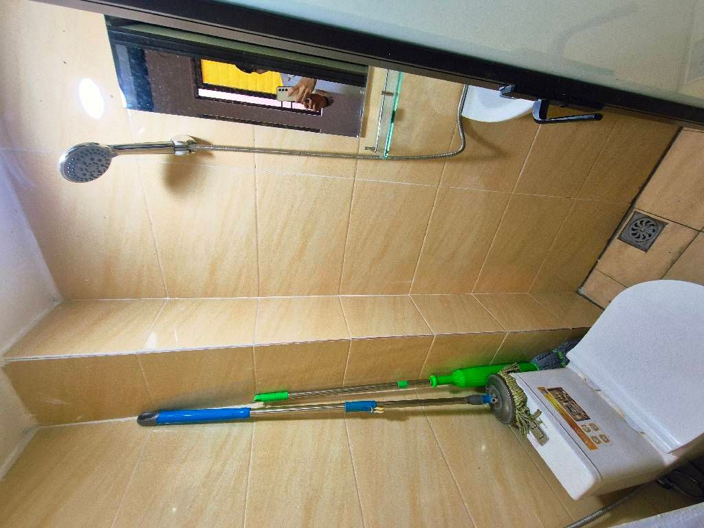 Bán nhà Thịnh Hào 1 - diện tích 15m2 3 tầng - Ô TÔ NHỎ QUA NHÀ - giá 2,25 tỷ