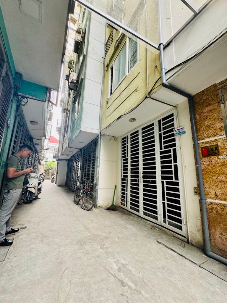 Bán nhà Giáp Nhị - diện tích 32m2 5 tầng - Nhà đẹp ở ngay - giá 7,2 tỷ