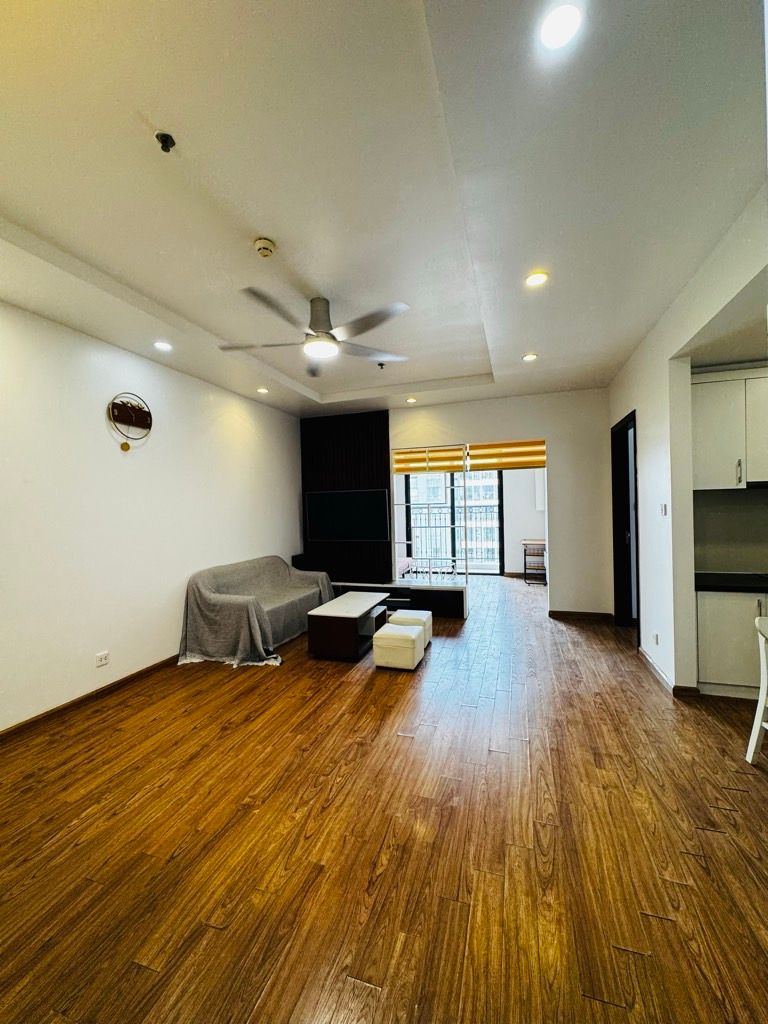 Bán nhà Minh Khai - diện tích 75.4m2 1 tầng - Căn hộ chung cư đẹp - giá 9,6 tỷ