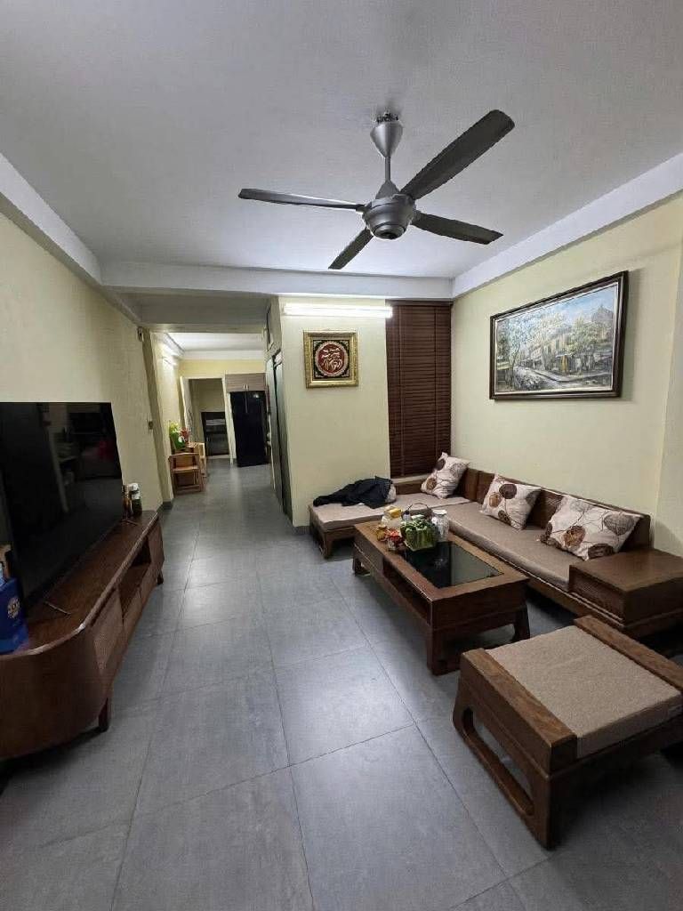 Bán nhà Nguyễn Lân - diện tích 49m2 5 tầng - Nhà đẹp hiếm có - giá 16 tỷ