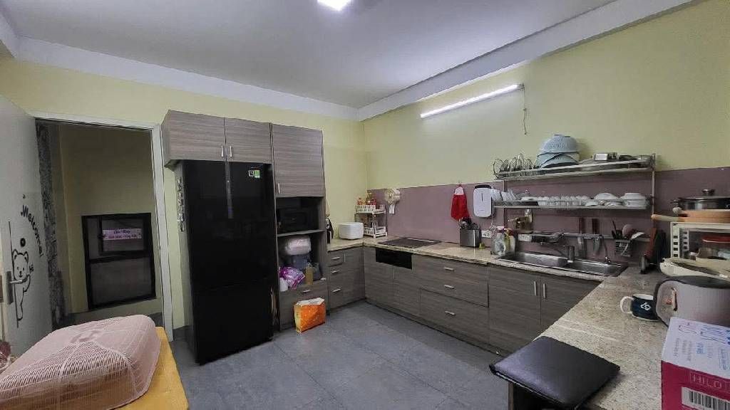 Bán nhà Nguyễn Lân - diện tích 49m2 5 tầng - Nhà đẹp hiếm có - giá 16 tỷ