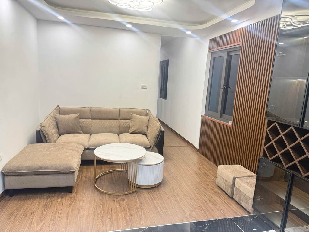 Bán nhà Kim Ngưu - diện tích 31,4m2 4 tầng - MẶT PHỐ, LÔ GÓC - giá 3,99 tỷ