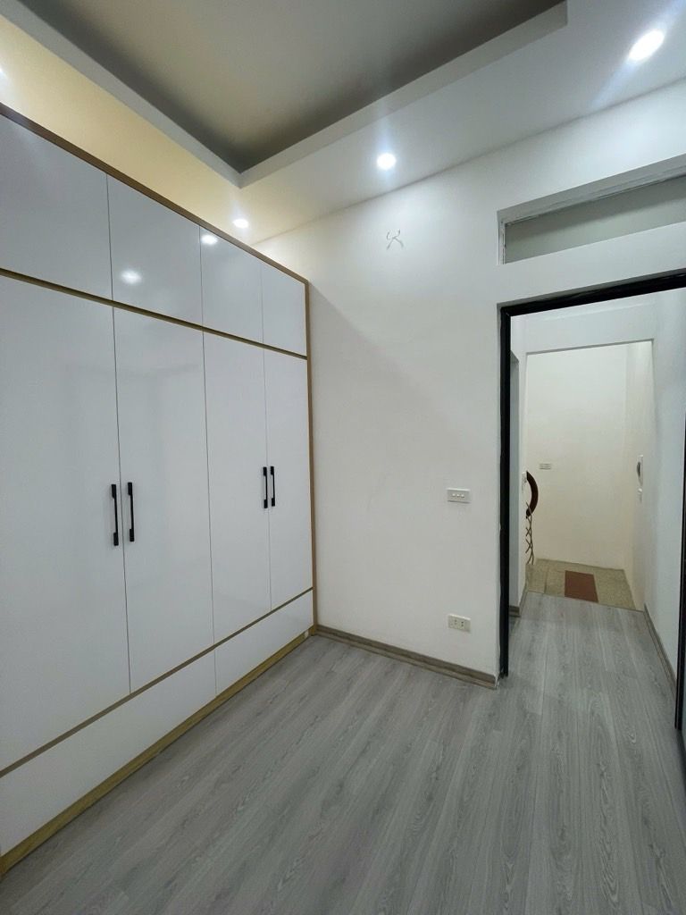 Bán nhà Bạch Mai - diện tích 19,3m2 5 tầng - Ngõ 3 gác phi - giá 6,45 tỷ