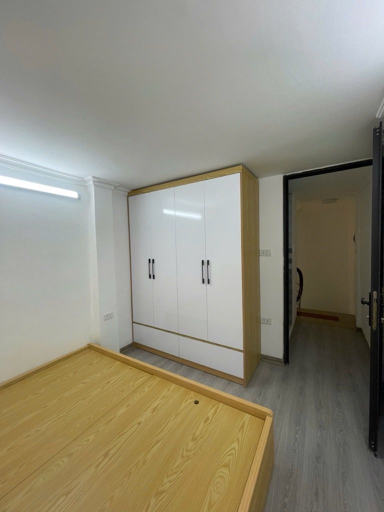 Bán nhà Bạch Mai - diện tích 19,3m2 5 tầng - Ngõ 3 gác phi - giá 6,45 tỷ