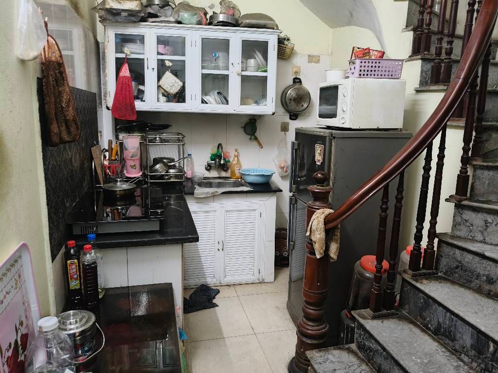 Bán nhà phố 8/3 - diện tích 46m2 4 tầng - ô tô tránh - giá 13,8 tỷ