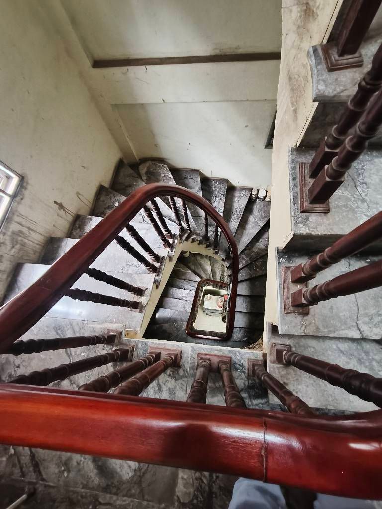 Bán nhà phố 8/3 - diện tích 46m2 4 tầng - ô tô tránh - giá 13,8 tỷ