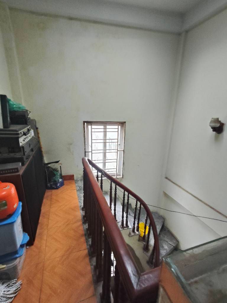 Bán nhà phố 8/3 - diện tích 46m2 4 tầng - ô tô tránh - giá 13,8 tỷ
