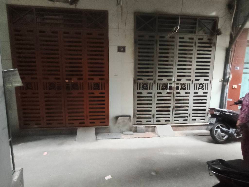 Bán nhà phố 8/3 - diện tích 46m2 4 tầng - ô tô tránh - giá 13,8 tỷ