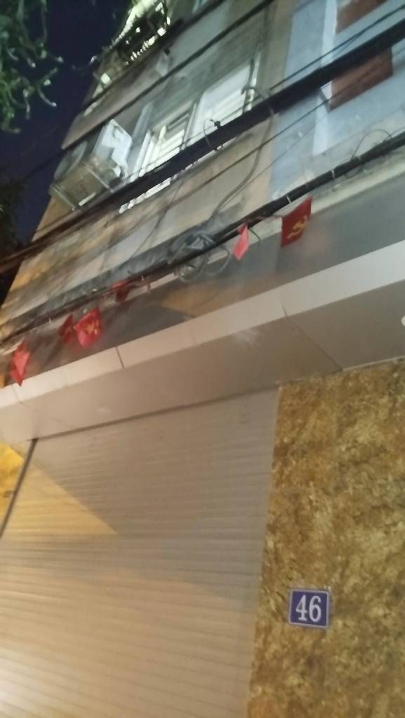 Bán nhà Giáp Nhất - diện tích 27m2 5 tầng - Hàng xóm Royal City - giá 7,68 tỷ