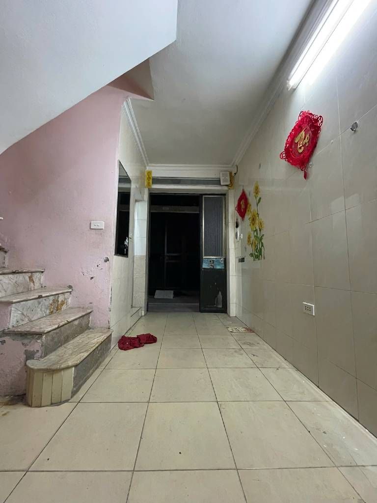 Bán nhà Nhân Hòa - diện tích 33m2 5 tầng - ô tô tránh - giá 5,35 tỷ