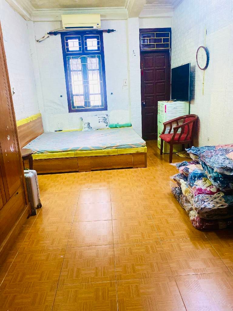 Bán nhà Tân Mai - diện tích 19,8m2 4 tầng - Nhà lô góc, ô tô gần - giá 5,25 triệu
