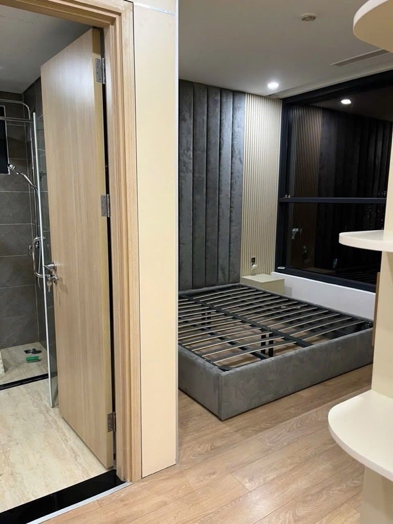 Bán nhà Minh Khai - diện tích 76.7m2 26 tầng - Căn hộ cao cấp - giá 9,6 tỷ