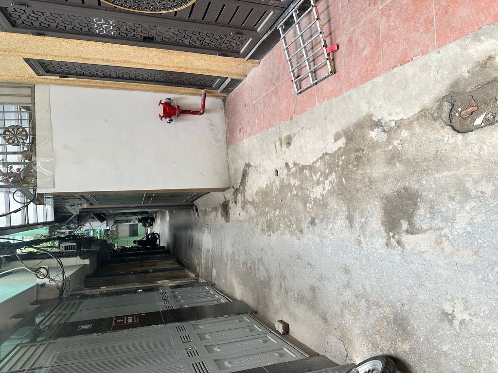 Bán nhà Đê La Thành - diện tích 29m2 4 tầng - Nhà thổ quan, gần hồ - giá 5,25 tỷ