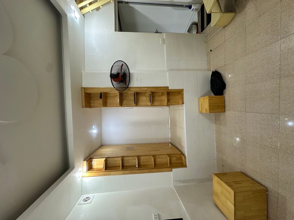 Bán nhà Đê La Thành - diện tích 29m2 4 tầng - Nhà thổ quan, gần hồ - giá 5,25 tỷ