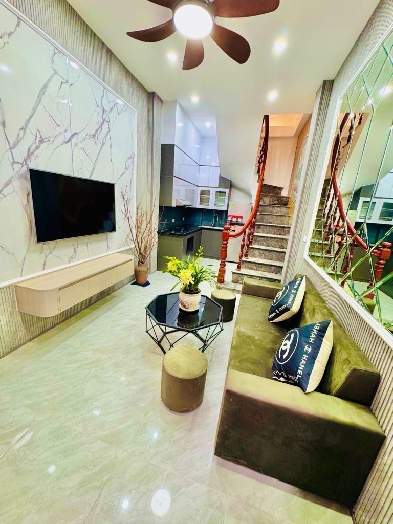 Bán nhà Định Công Thượng - diện tích 25m2 4 tầng - Nhà riêng đẹp, chủ tặng full nội thất lung linh - giá 3,96 tỷ