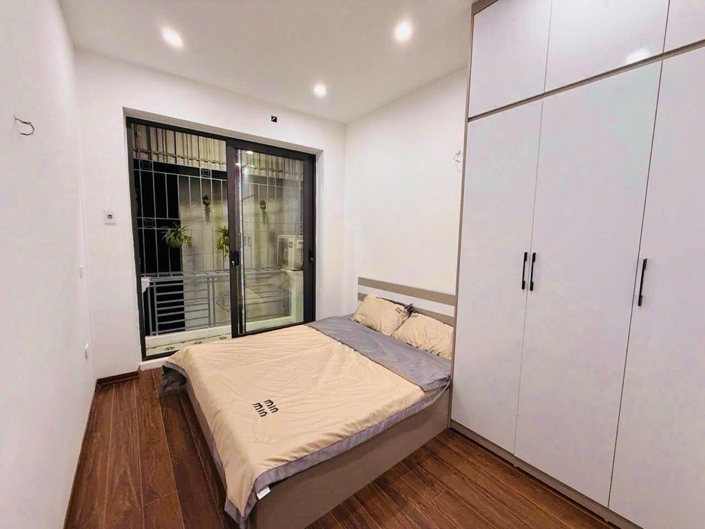 Bán nhà Định Công Thượng - diện tích 25m2 4 tầng - Nhà riêng đẹp, chủ tặng full nội thất lung linh - giá 3,96 tỷ