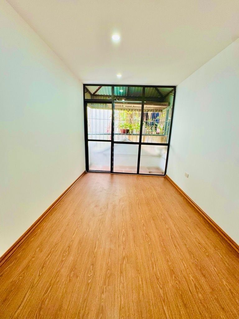 Bán nhà Định Công Thượng - diện tích 25m2 4 tầng - Nhà riêng đẹp, chủ tặng full nội thất lung linh - giá 3,96 tỷ