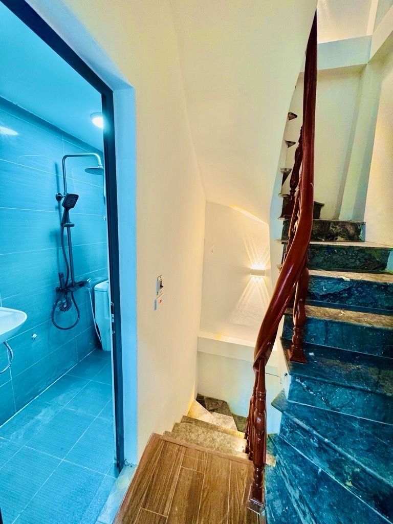 Bán nhà Định Công Thượng - diện tích 25m2 4 tầng - Nhà riêng đẹp, chủ tặng full nội thất lung linh - giá 3,96 tỷ