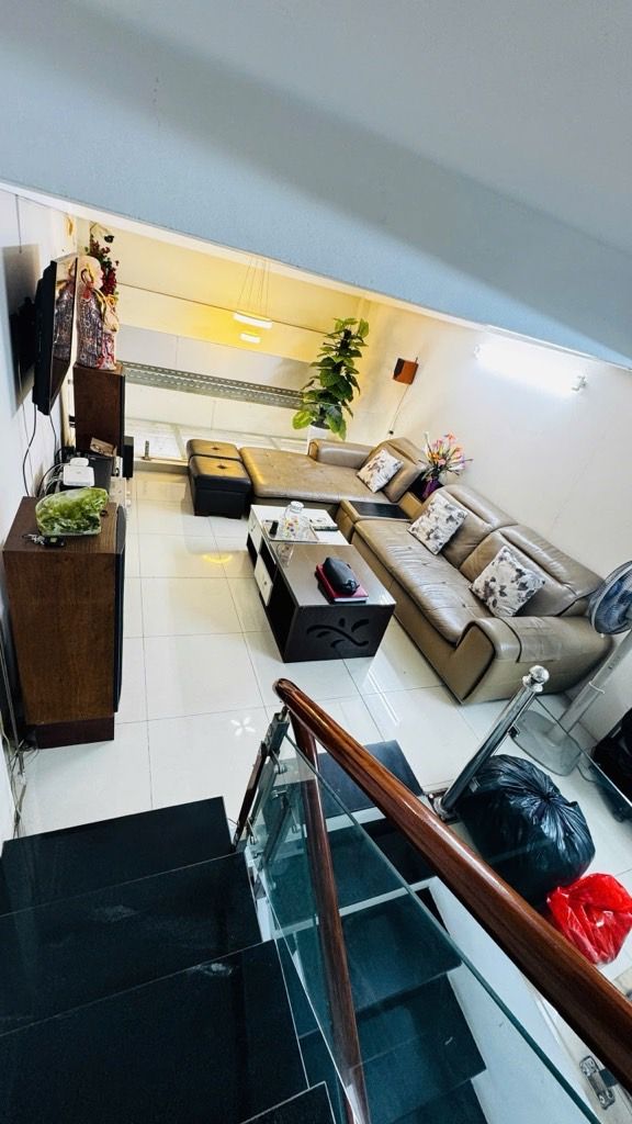 Bán nhà Nguyễn Văn Tuyết - diện tích 36m2 6 tầng - 2 mặt tiền - giá 21,5 tỷ