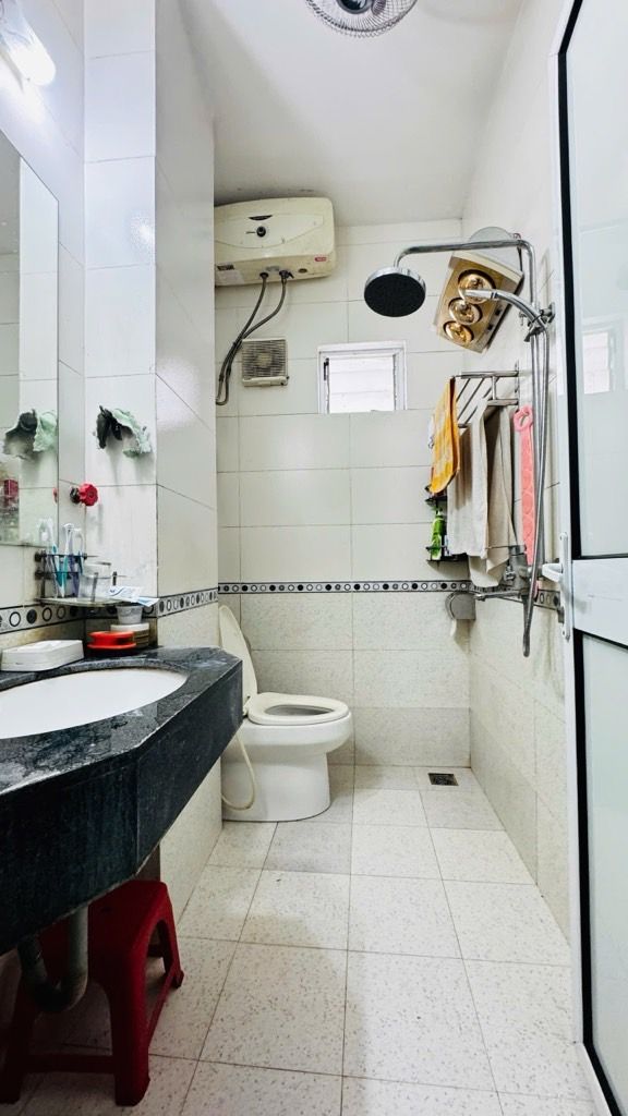 Bán nhà Nguyễn Văn Tuyết - diện tích 36m2 6 tầng - 2 mặt tiền - giá 21,5 tỷ