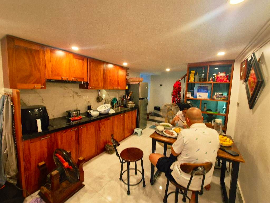 Bán nhà Hồng Mai - diện tích 20m2 5 tầng - Ô TÔ TRÁNH - giá 5,95 tỷ